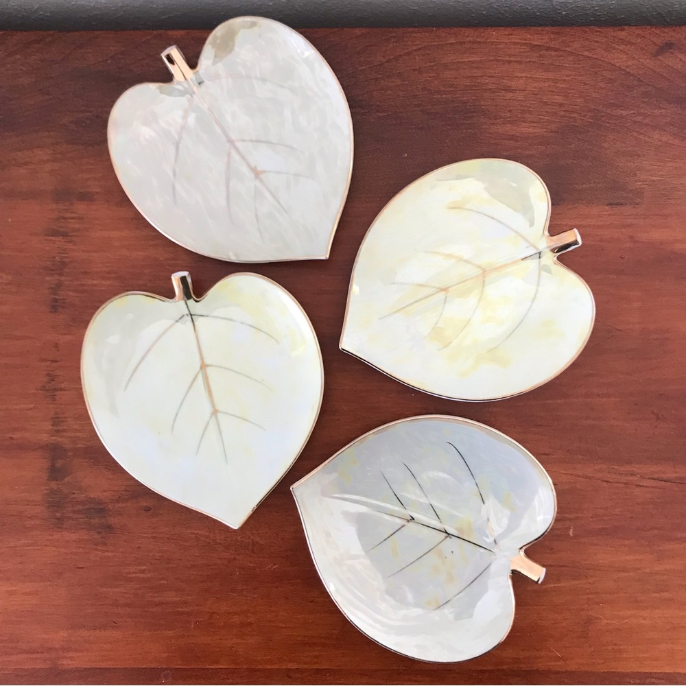 Vintage nasco silver luster ware leaf plates - set of 4